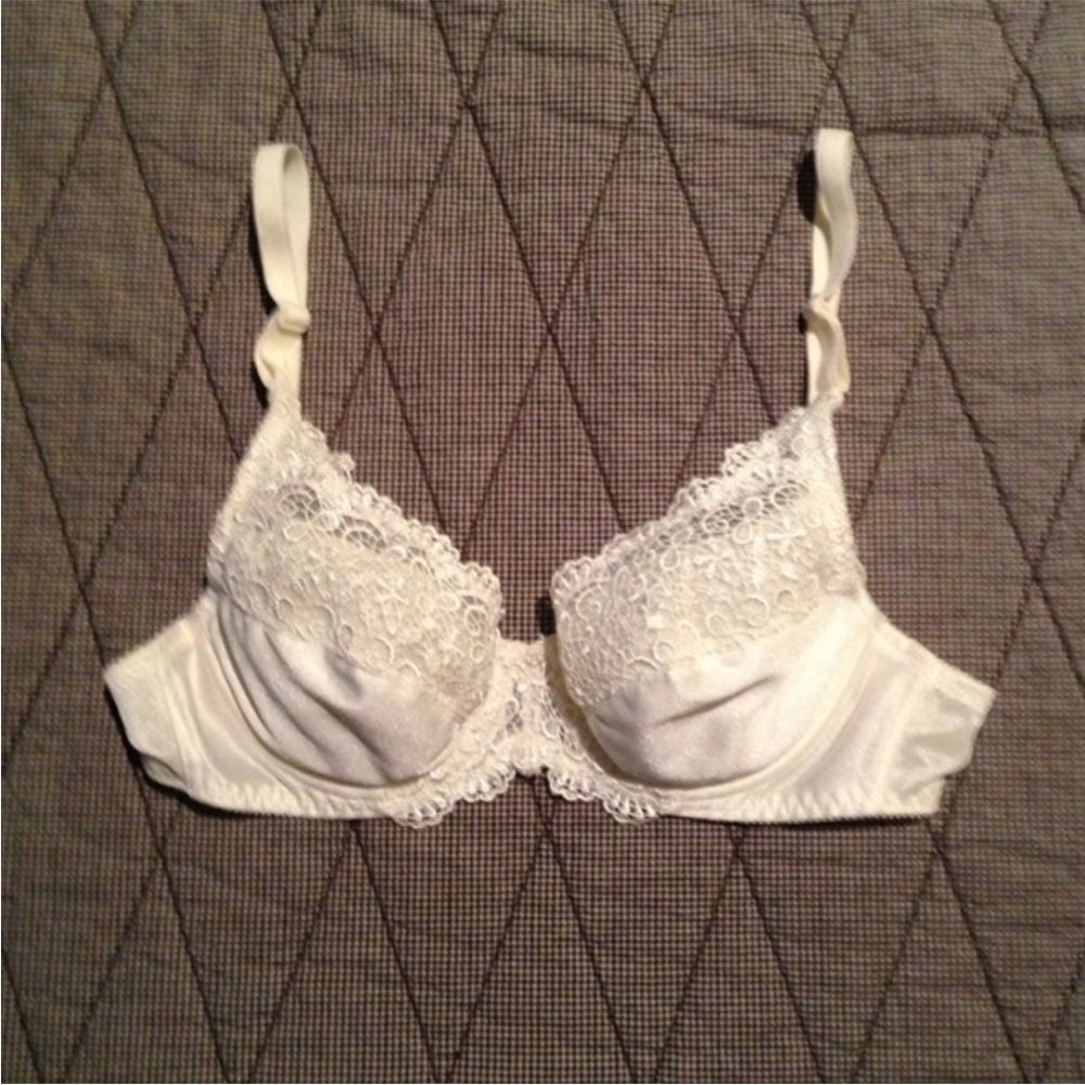 Off white embroidered bra